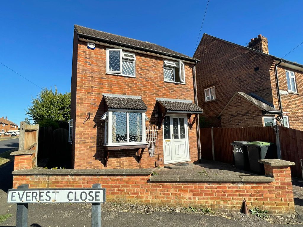 3 bed detached house to rent in Everest Close, Arlesey SG15 Zoopla