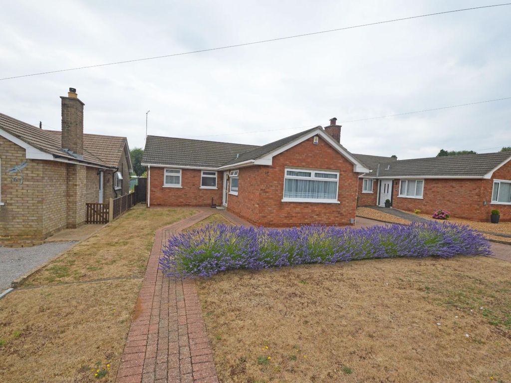 3 bed detached bungalow for sale in Aboyne Avenue, Orton Waterville