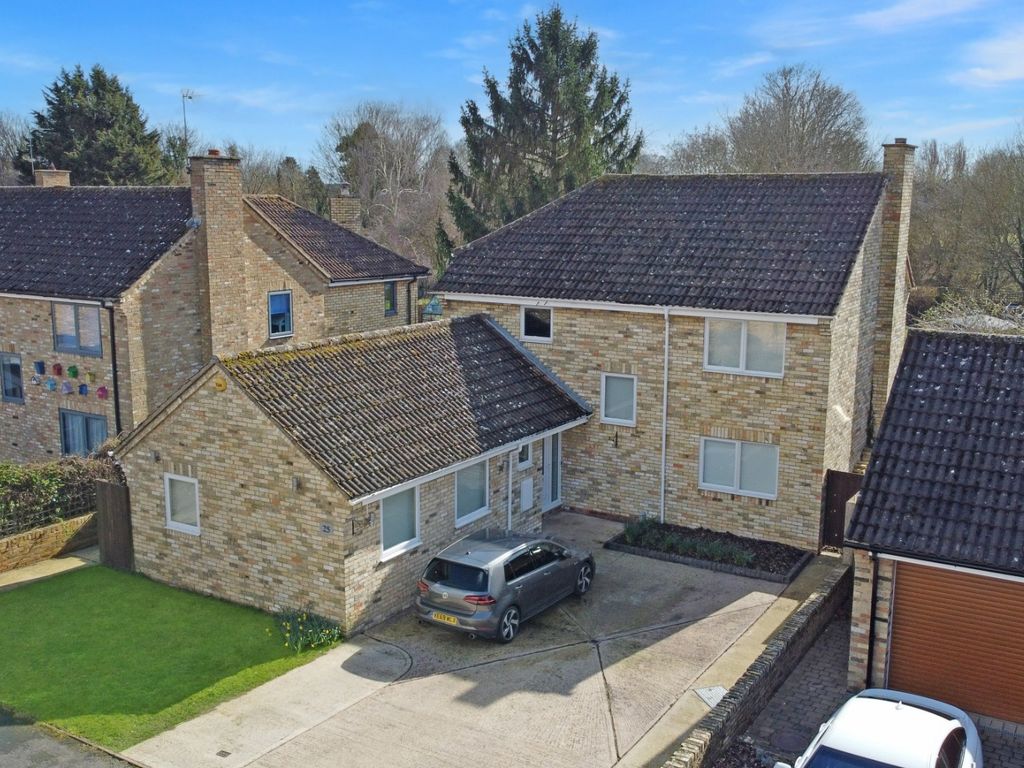 6 bed detached house for sale in West Field, Abington, Cambridge CB21