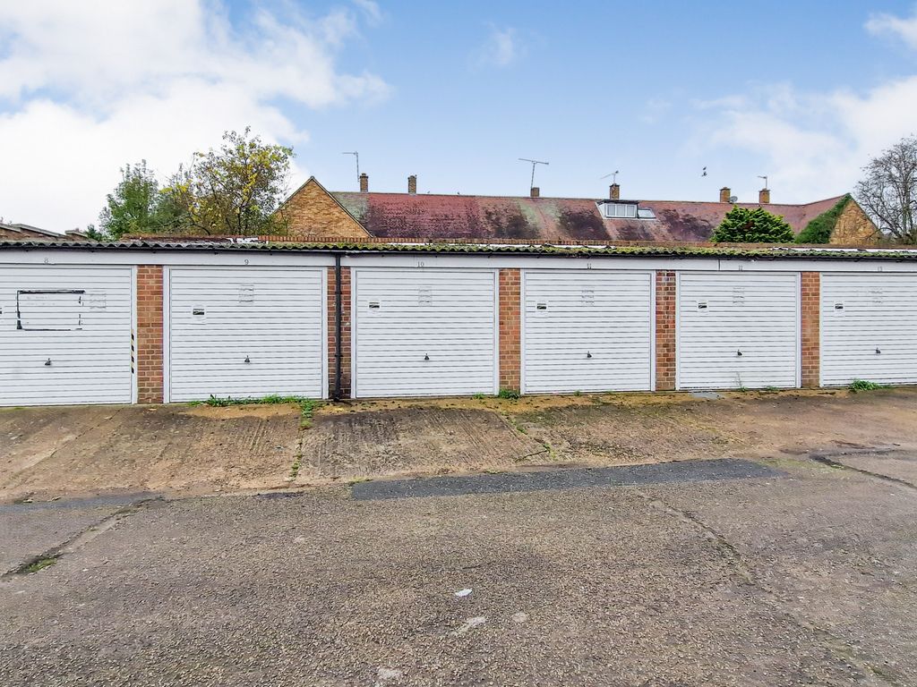 Property for sale in Capel Road, Enfield EN1, £90,000 Zoopla