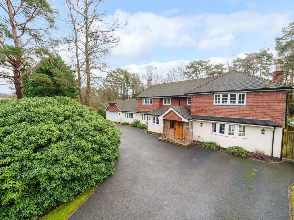 6 bed detached house for sale in Kingswood Firs, Hindhead GU26, £