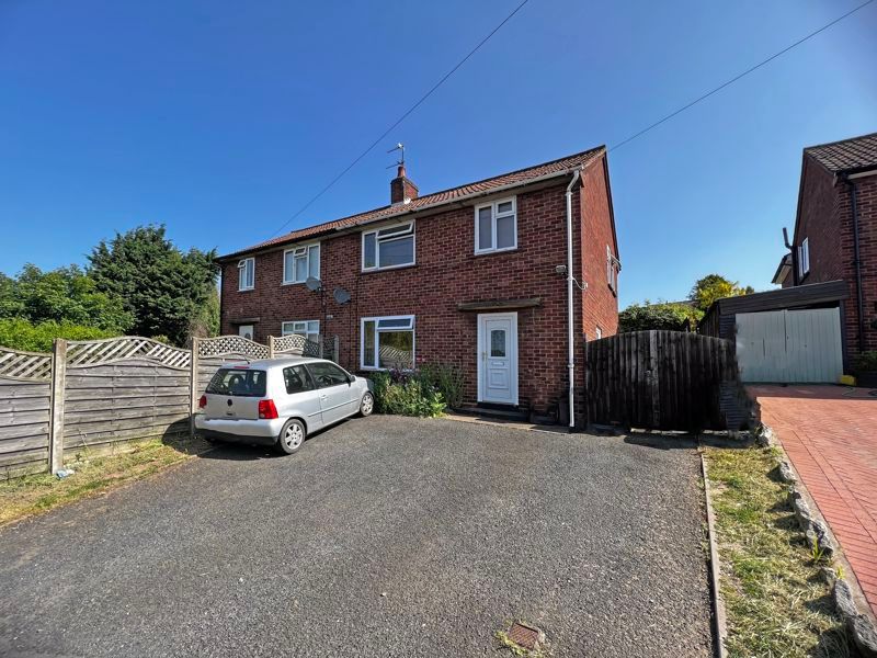 3 bed semidetached house for sale in Queens Road, Bridgnorth WV15 Zoopla