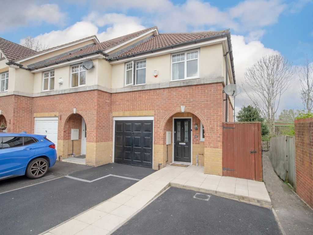 3 bed town house for sale in Eden Road, West End, Southampton SO18 Zoopla
