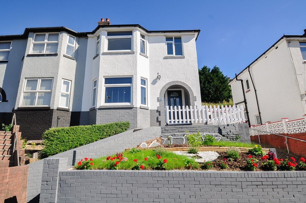 3 bed semidetached house for sale in East Grove Road, Newport NP19