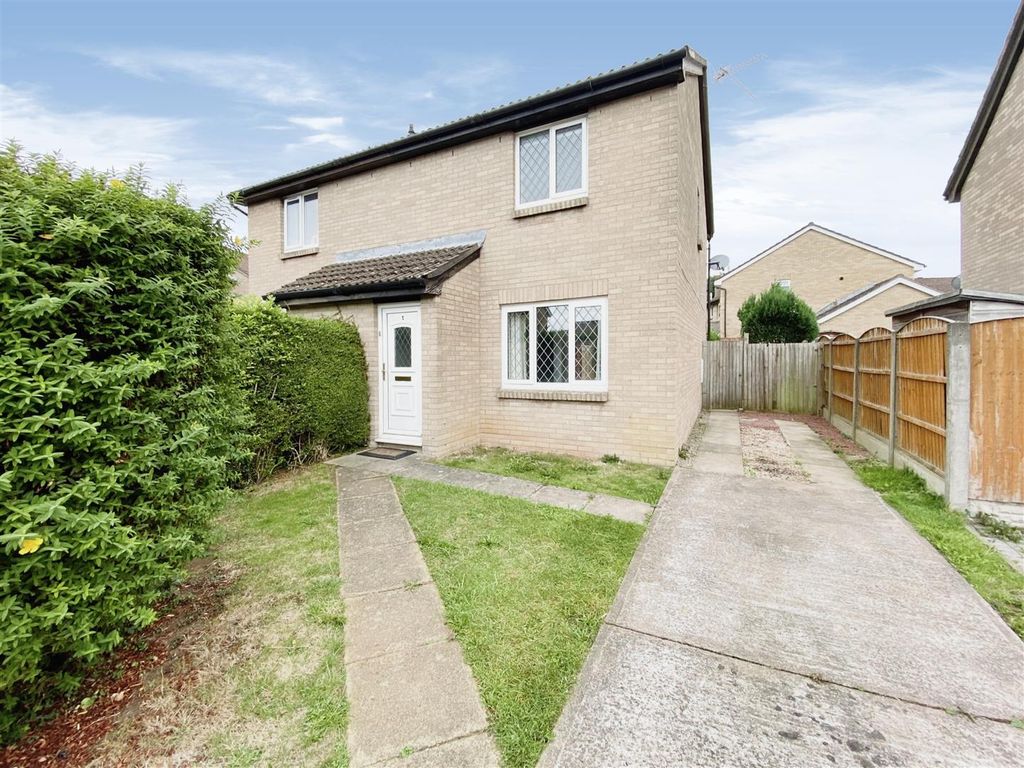 3 bed semidetached house for sale in Birch Close, Undy, Caldicot NP26