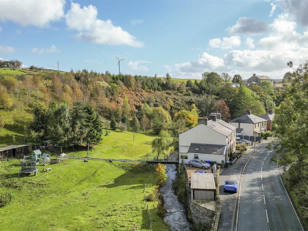 3 bed end terrace house for sale in Burnley Road East, Lumb, Rossendale