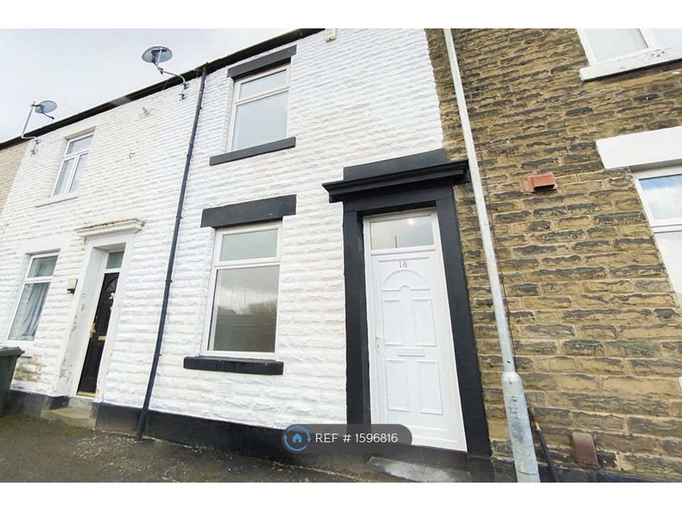 2 bed terraced house to rent in Sarah Butterworth Street, Rochdale OL16 Zoopla