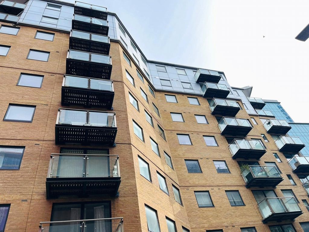 2 bed flat for sale in Icon House, Merchants Place, Reading RG1 Zoopla