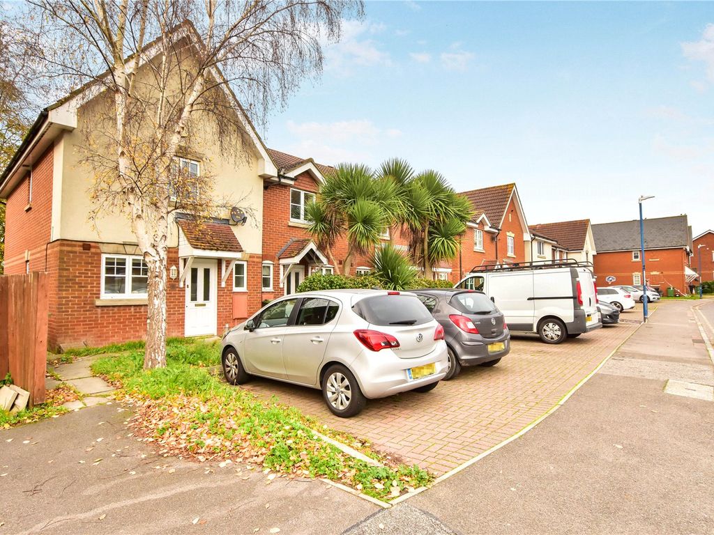 3 bed end terrace house for sale in Stagshaw Close, Maidstone, Kent