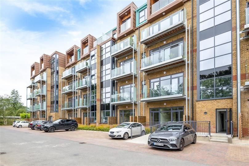 Jessop Court, 3 Brindley Place, Uxbridge UB8  