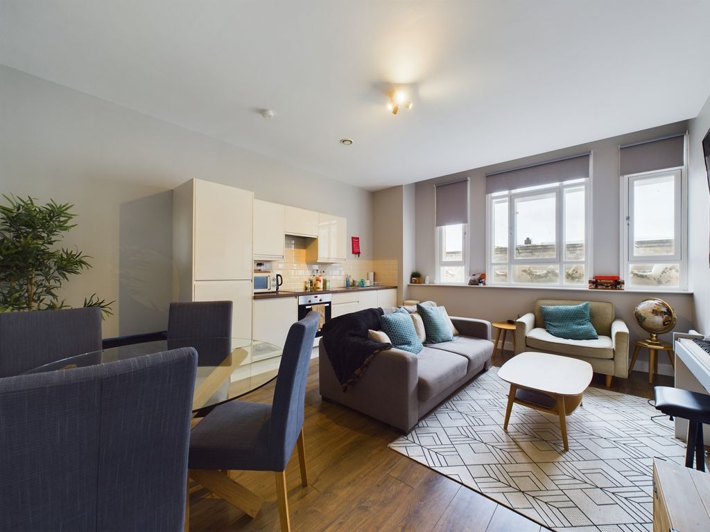 1 bed flat to rent in 25 Water Street, City Centre, Liverpool L2, £900 pcm Zoopla