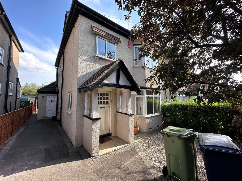 4 bed detached house to rent in Wellington Walk, Bristol, Somerset BS10
