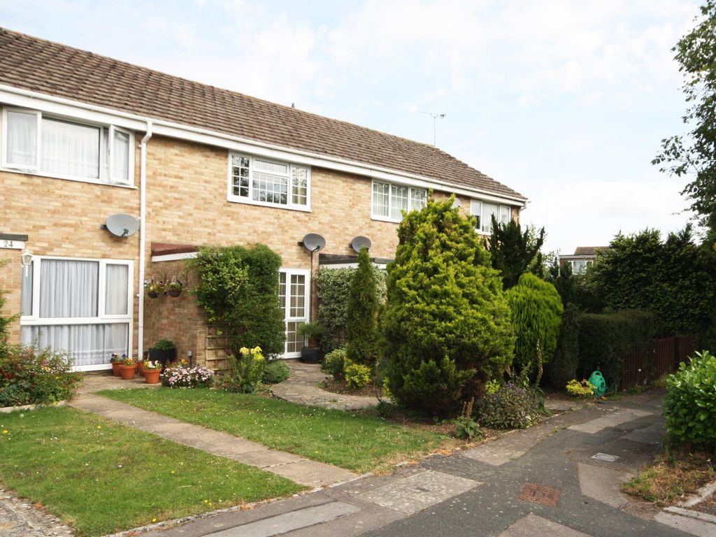 2 bed terraced house to rent in Aspen Close, Royal Wootton Bassett SN4