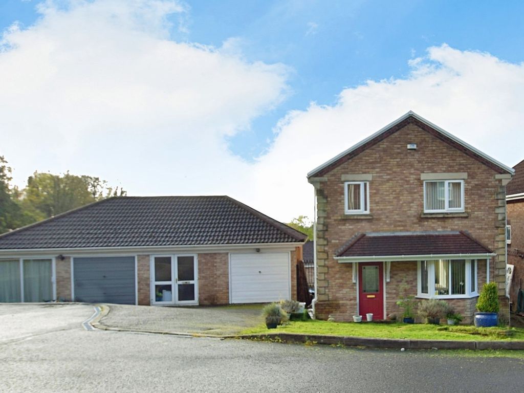 4 bed detached house for sale in Cae Canol, Baglan, Port Talbot SA12, £