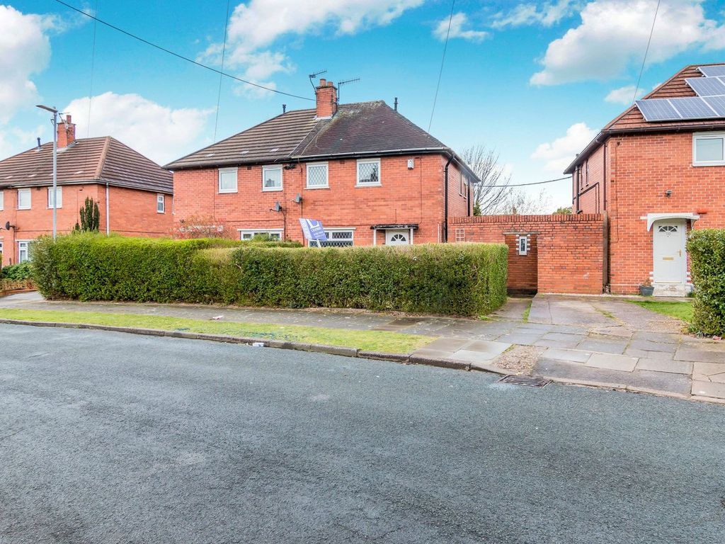 3 bed semidetached house to rent in Dennington Crescent, Blurton