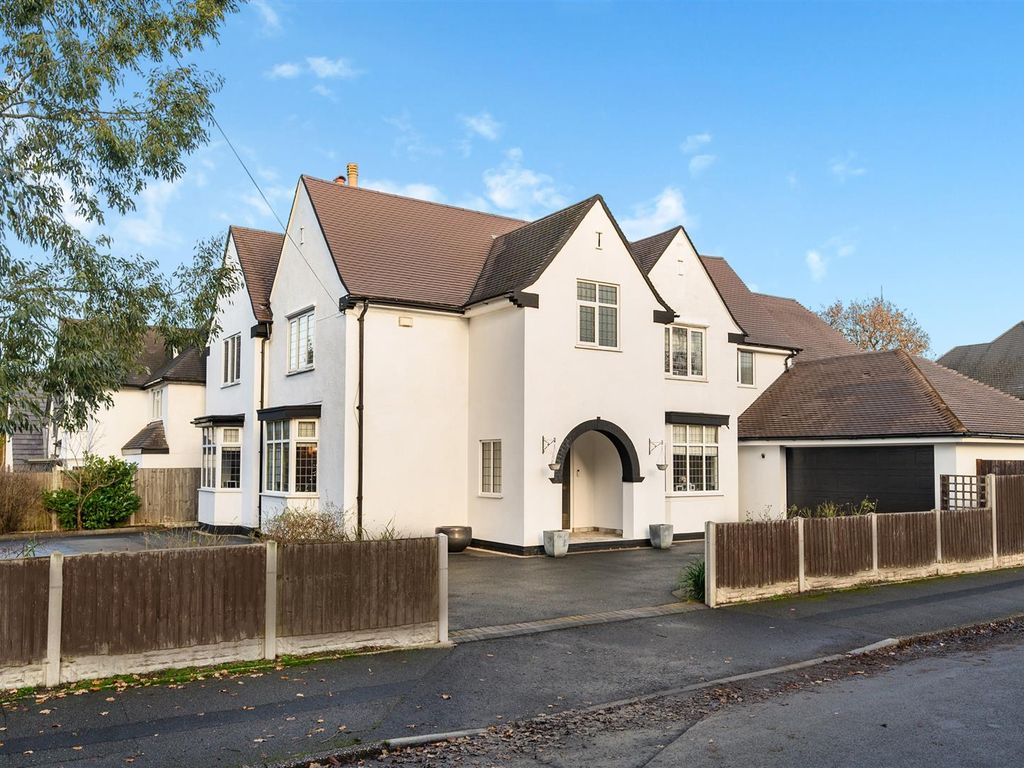 5 bed detached house for sale in Knighton Road, Sutton Coldfield B74, £
