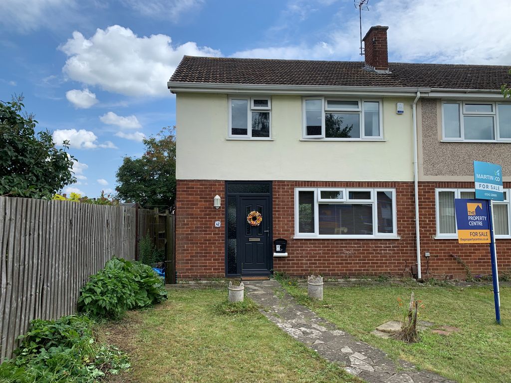 3 bed end terrace house for sale in Arle Gardens, Cheltenham