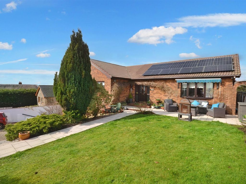 3 bed detached bungalow for sale in Gelliddu Fach Road, Porthyrhyd