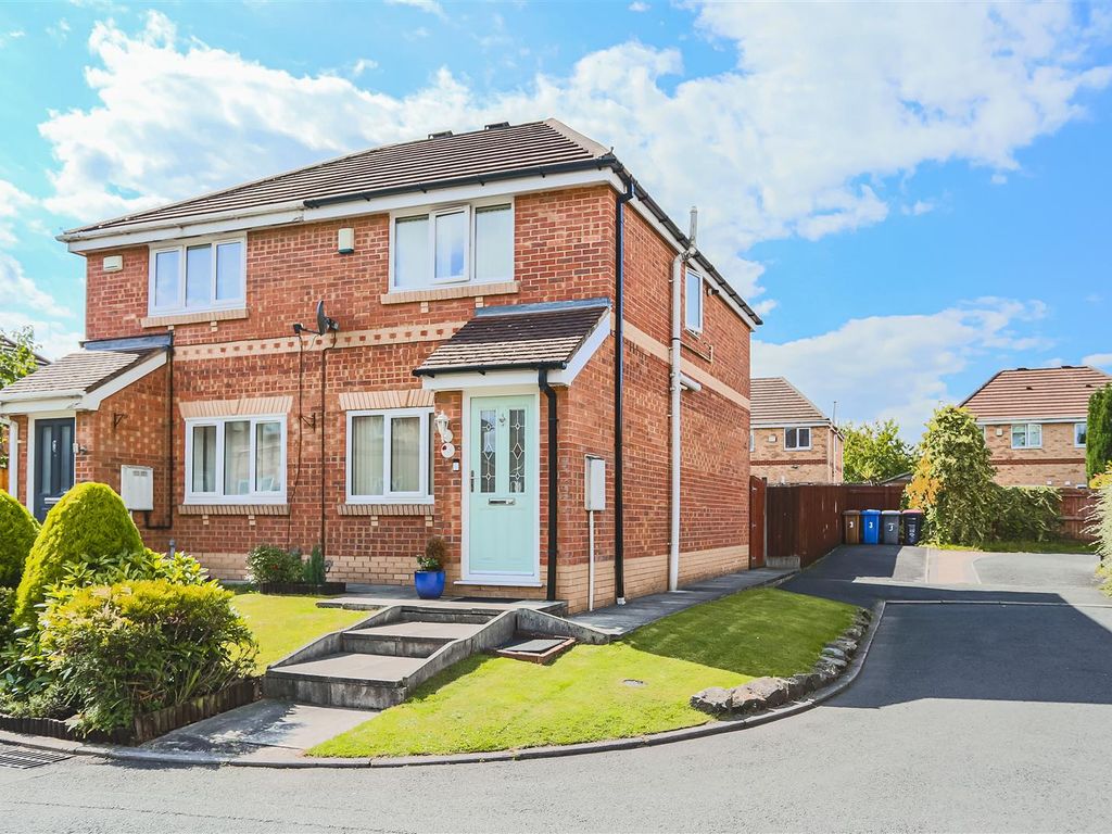 2 bed semidetached house for sale in Chendre Close, Pendlebury