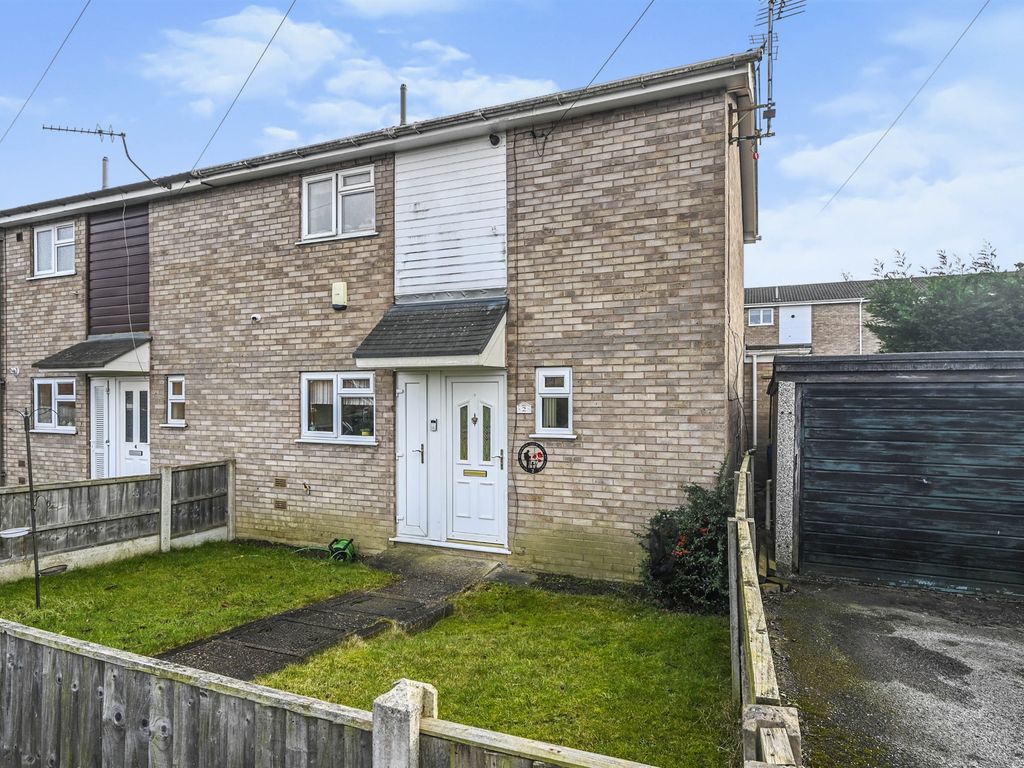 3 bed end terrace house for sale in Briar Close, Alfreton DE55 Zoopla