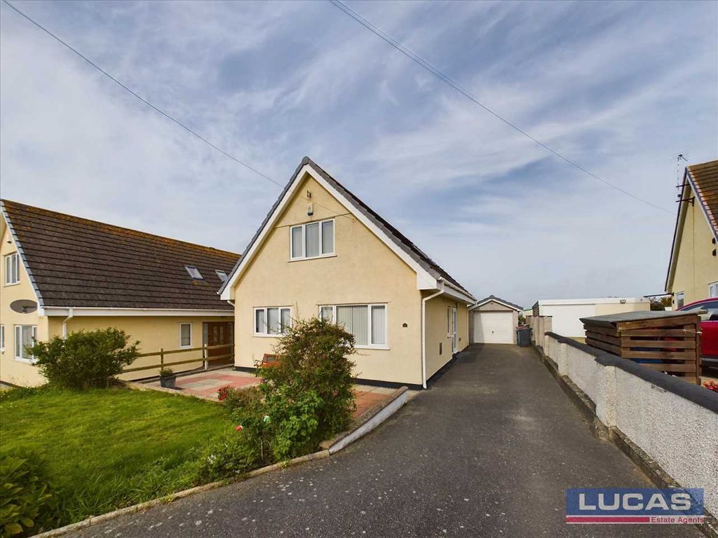 3 bed detached house for sale in Crigyll Road, Rhosneigr LL64, £450,000