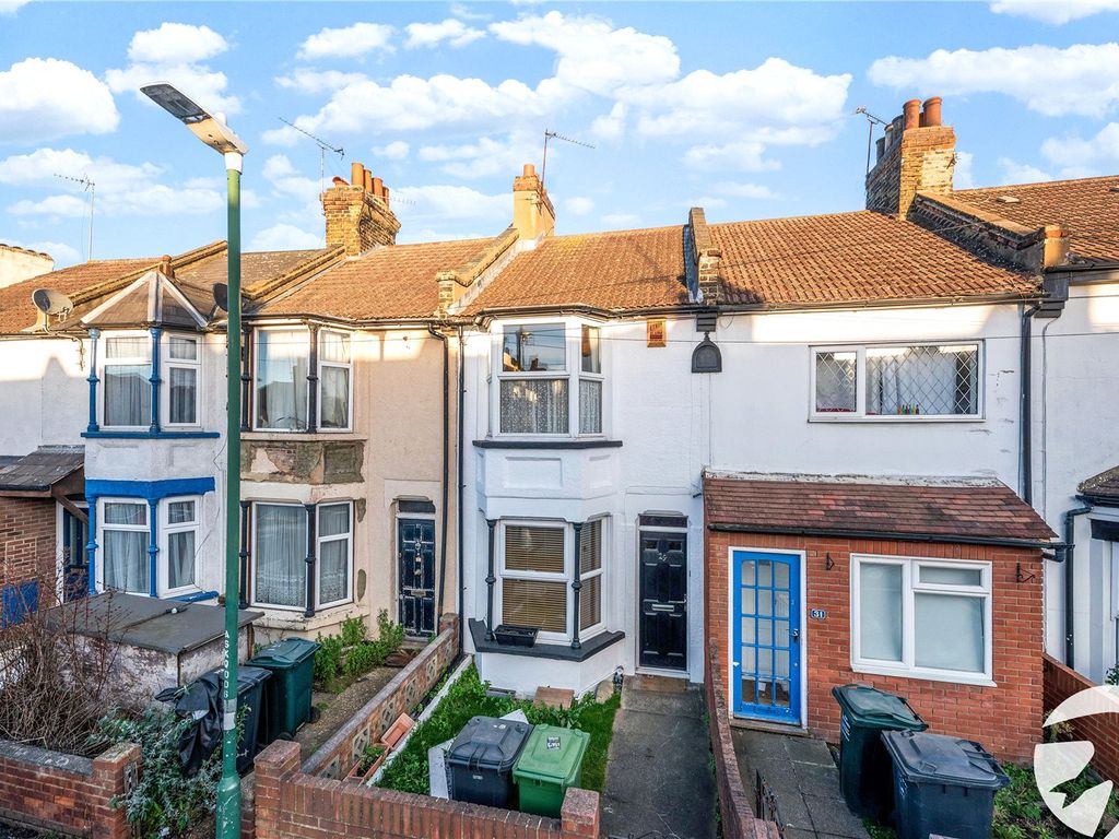 2 bed terraced house for sale in Stanhope Road, Kent DA10