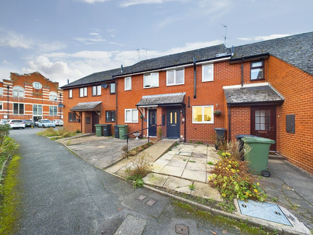 2 bed terraced house for sale in Sansome Mews, Worcester
