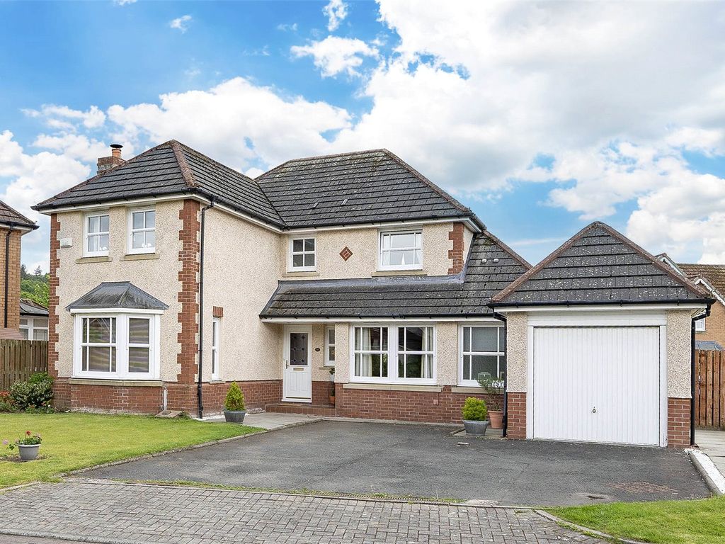 4 bed detached house for sale in Bobbin Wynd, Cambusbarron FK7 Zoopla