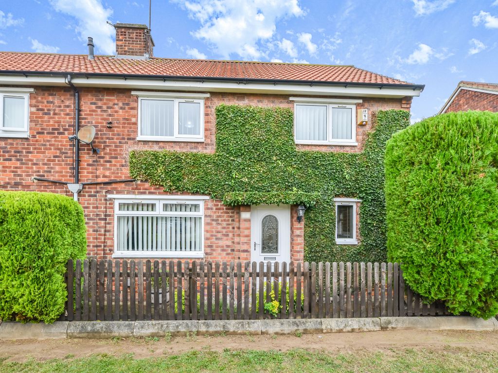 3 bed semidetached house for sale in Eversley Walk, Middlesbrough TS3