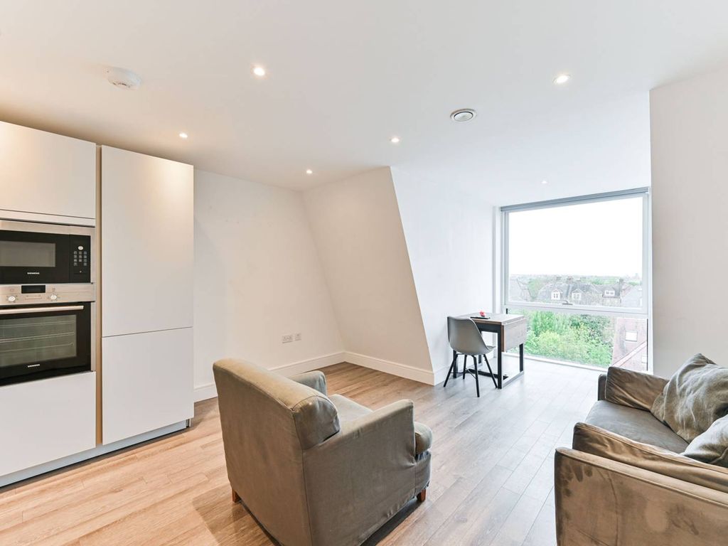 1 bed flat for sale in Gaumont Place, Streatham Hill, London SW2, £