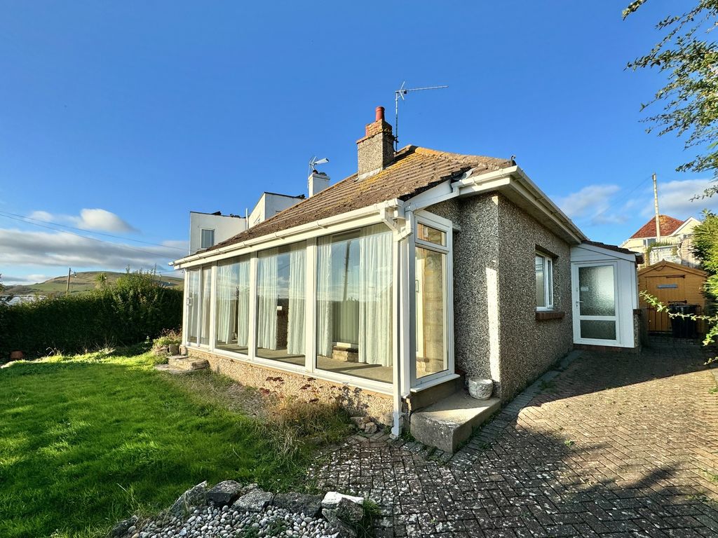 3 bed bungalow for sale in Moor Road, Swanage BH19, £595,000 Zoopla