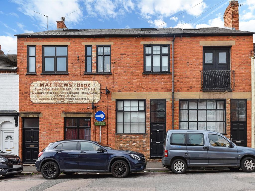 Spencer Road, Abington, Northampton NN1  