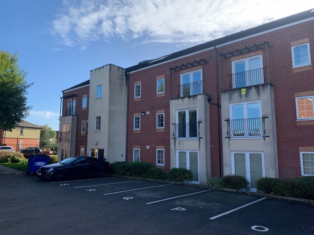 2 bed flat for sale in Windermere Court, Windermere Road WN7 Zoopla