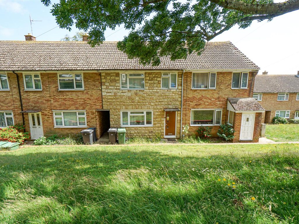 3 bed terraced house for sale in Malvern Way, Hastings TN34, £230,000