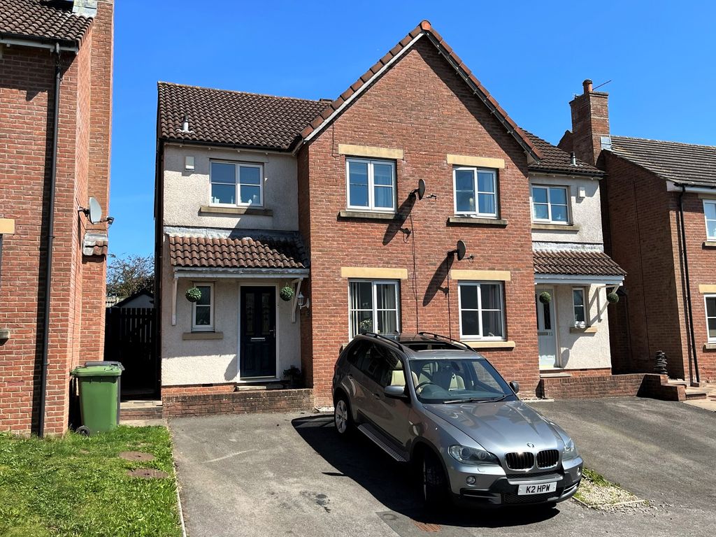 3 bed semidetached house for sale in Alexandra Drive, Carlisle CA1
