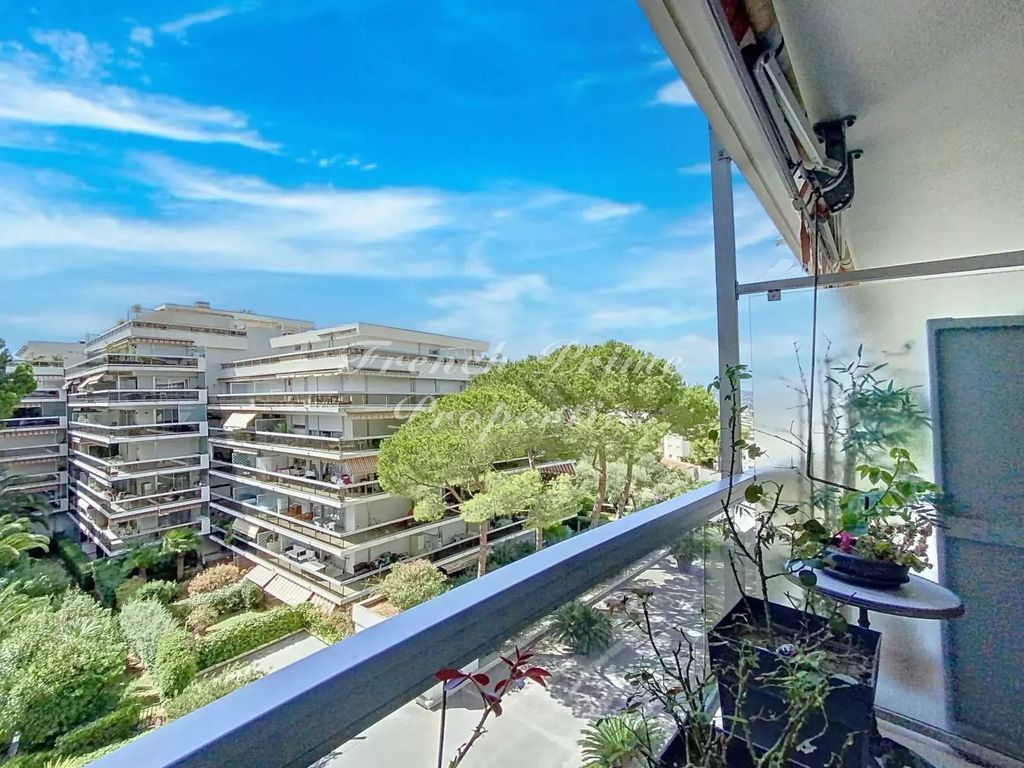1 bed apartment for sale in Antibes, 06160, France, £222,490 Zoopla