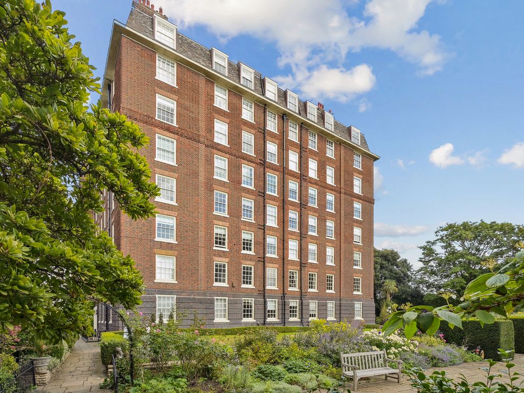 3 bed flat for sale in Rivermead Court, Ranelagh Gardens, Hurlingham