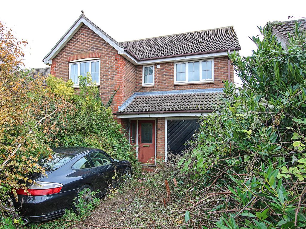 4 bed detached house for sale in Huntsmill, Fulbourn, Cambridge CB21