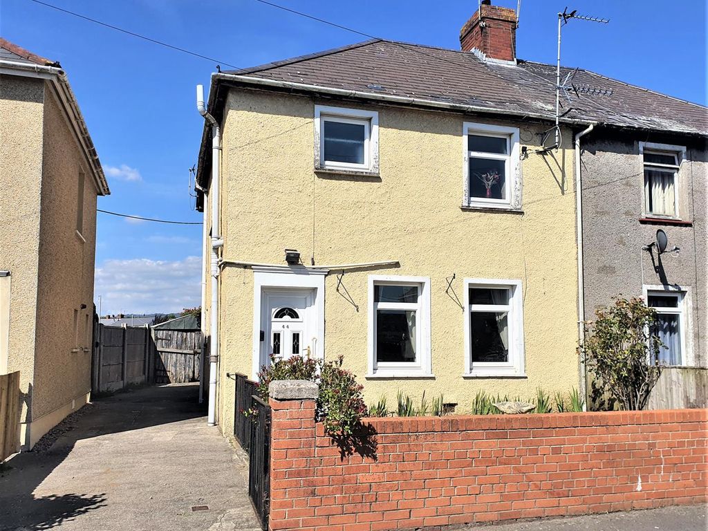 3 bed semidetached house for sale in Beach Road, Pyle, Bridgend CF33