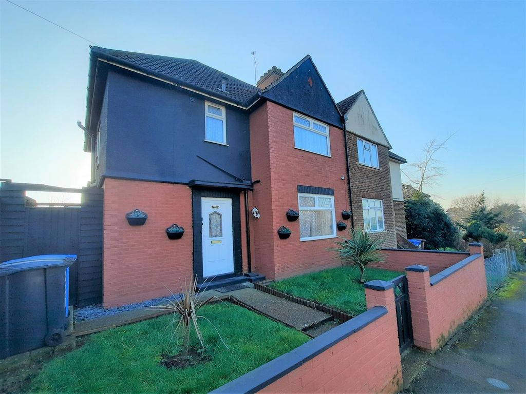 3 bed property for sale in Landseer Road, Ipswich IP3 Zoopla