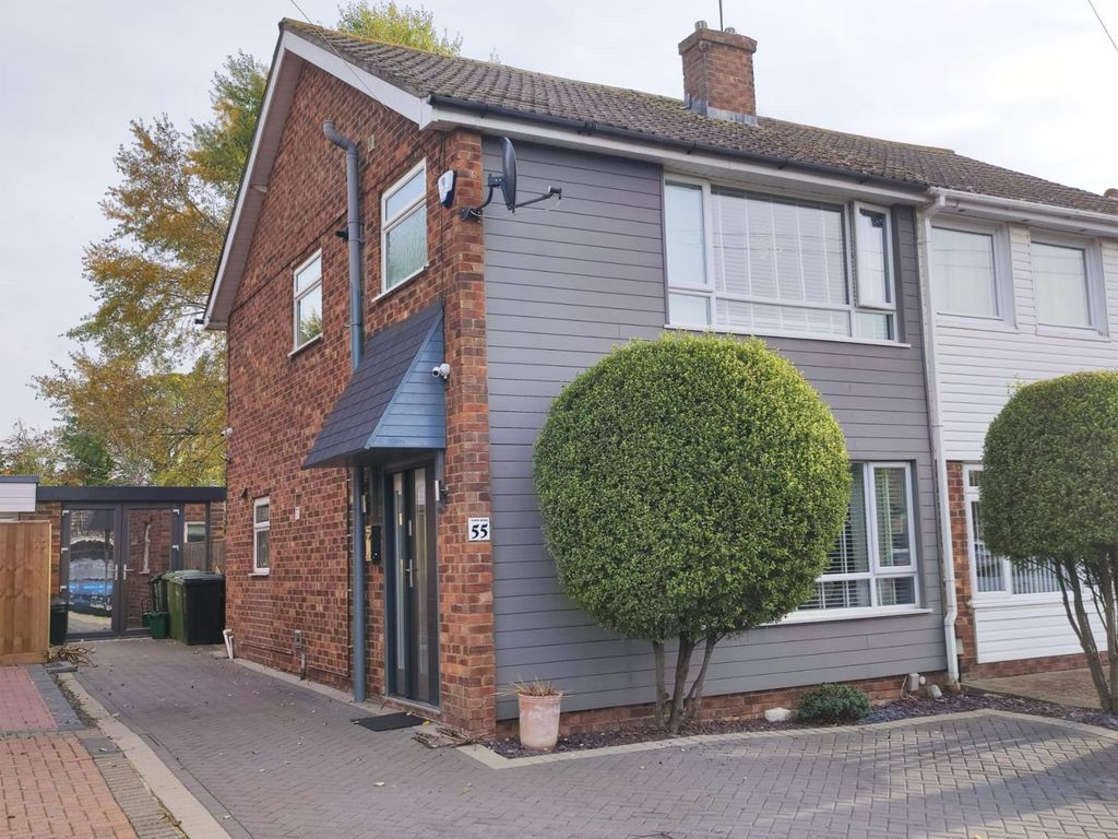 3 bed semidetached house for sale in Farm Road, Abingdon OX14 Zoopla