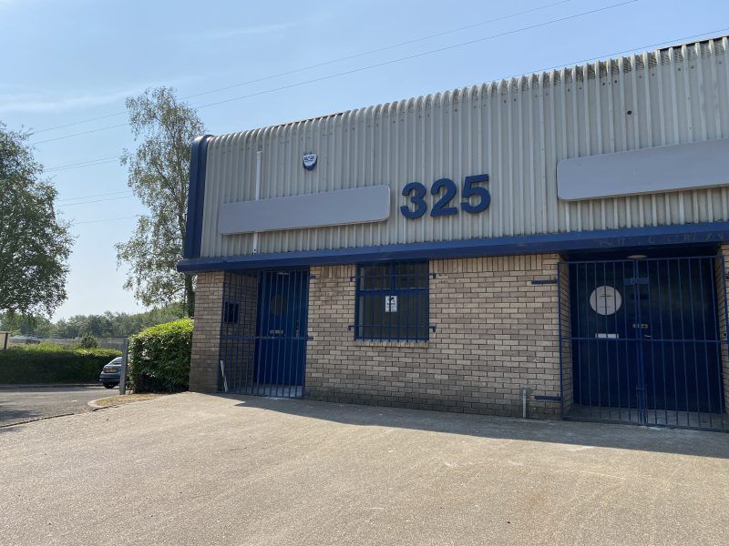 Industrial to let in Unit 325 Springvale Industrial Estate, Cwmbran
