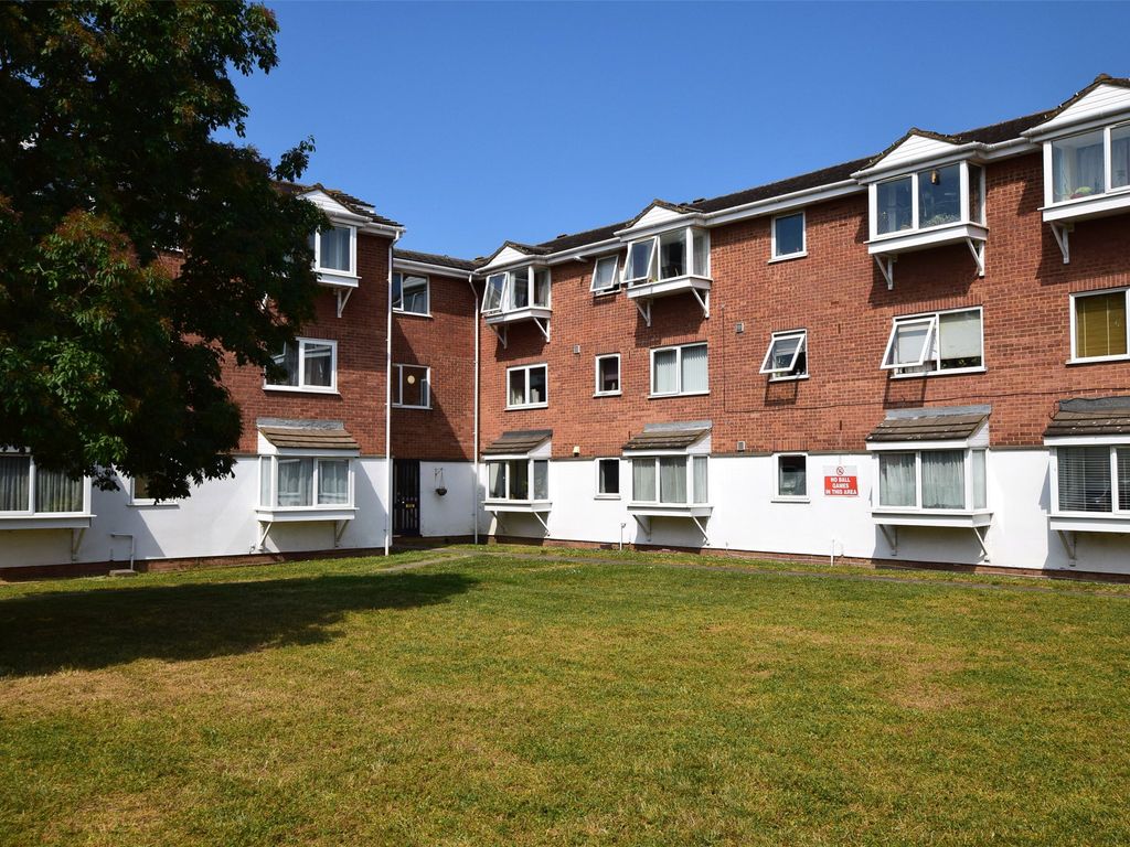 1 bed flat for sale in Braithwaite Avenue, Romford RM7 Zoopla