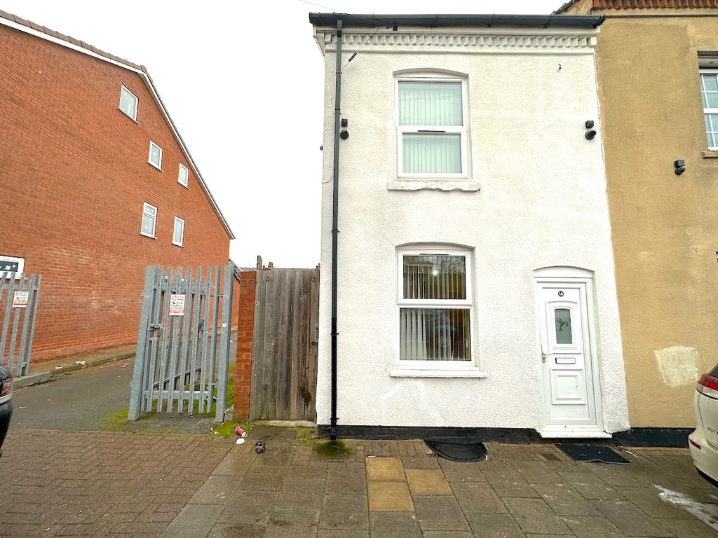 4 bed end terrace house for sale in Avon Street, Sparkhill, Birmingham