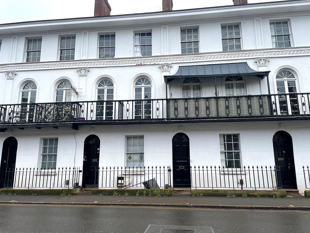 1 bed flat to rent in Hampden Place, Alphington Street, St. Thomas