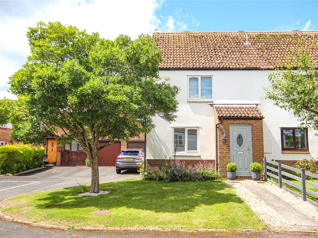2 bed semidetached house for sale in Heather Close, Seaton, Devon EX12
