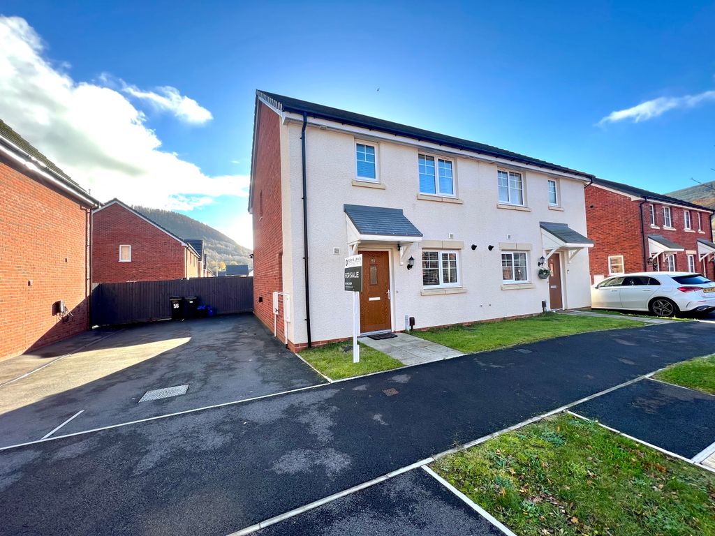 3 bed semidetached house for sale in Heron Walk, Merthyr Vale, Merthyr Tydfil, Mid