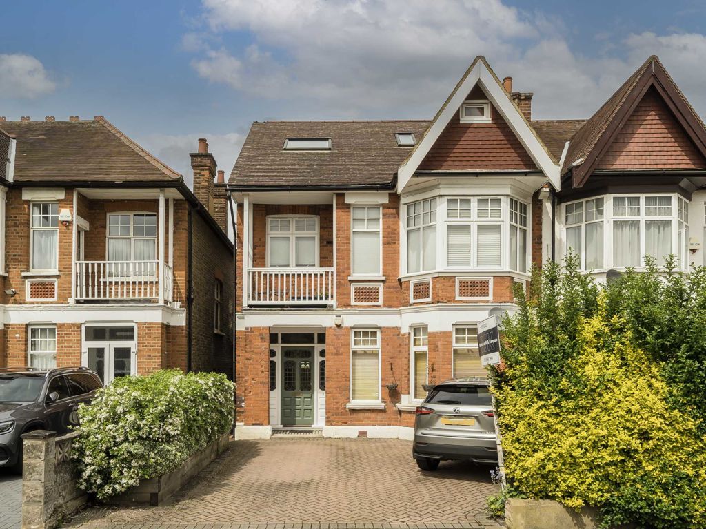 2 bed flat for sale in Lynton Terrace, Lynton Road, London W3 Zoopla