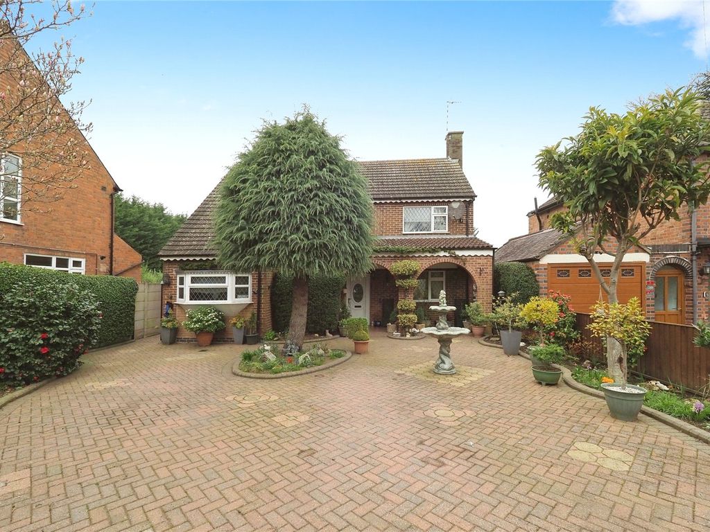 4 bed detached house for sale in Barkbythorpe Road, Leicester
