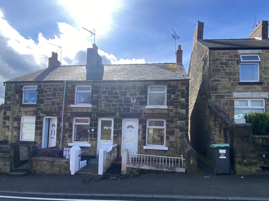 2 bed terraced house for sale in Heol Maelor, Coedpoeth LL11, £100,000